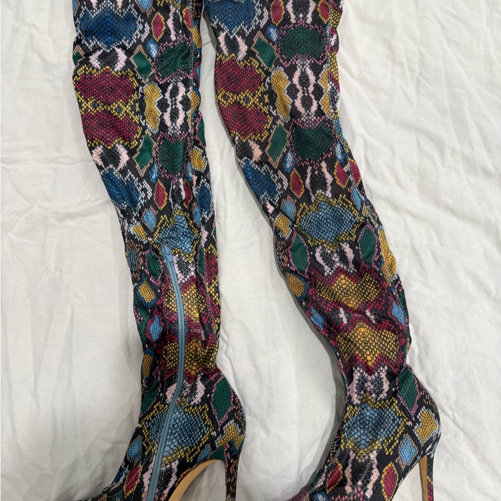 Multicolor Snakeskin Pattern Women's Boots